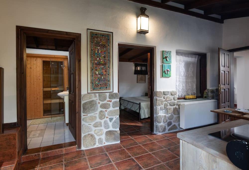 Traditionelles Appartement Athos Shadow Am Meer Paralia Sikias Экстерьер фото