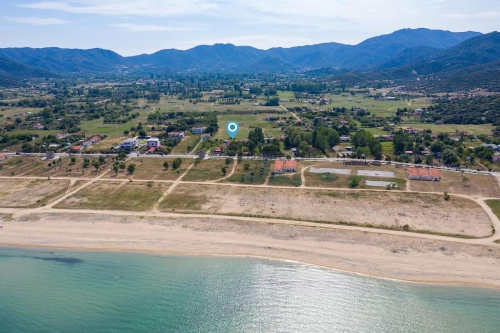 Traditionelles Appartement Athos Shadow Am Meer Paralia Sikias Экстерьер фото
